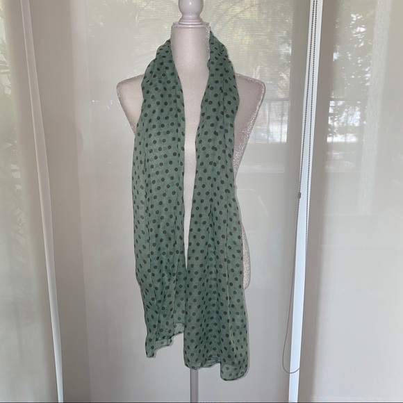 Accessories - 4/$20 Light teal polka dot scarf